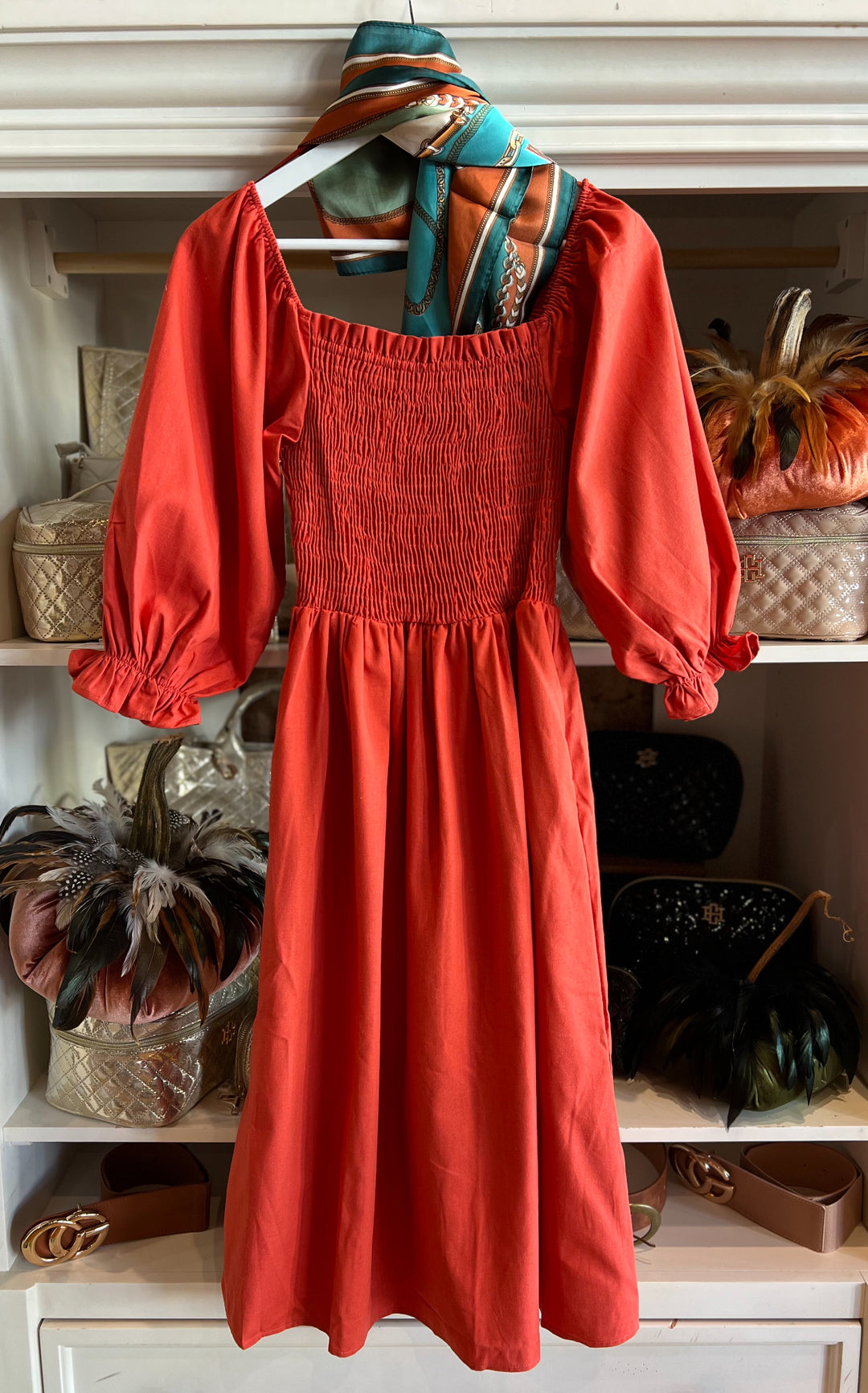 lisa says gah toni midi dress She & Sky: Midi with Pockets M